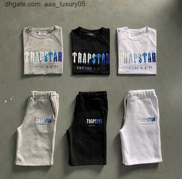 costume trapstar t-shirt dcontract pour hommes vtements de sport ensembles manches courtes short en peluche motion current 29ess, White;black
costume trapstar t-shirt dcontract pour hommes vtements de sport ensembles manches courtes short en peluche motion current 29ess, White;black