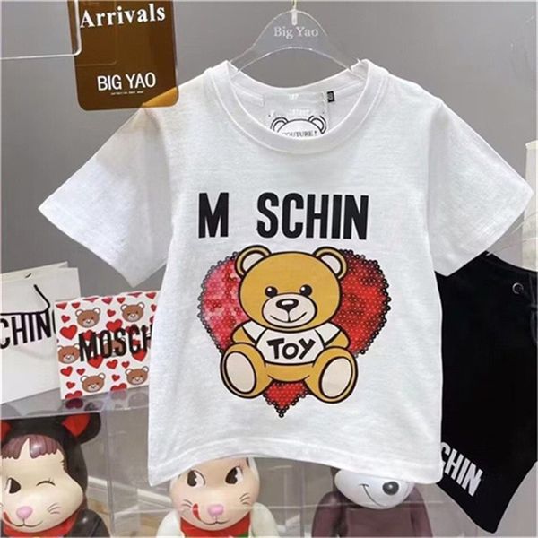 ss summer men's and women's new fashion highlights the noble explosion street trend children's short-sleeved shorts two-piece, White
ss summer men's and women's new fashion highlights the noble explosion street trend children's short-sleeved shorts two-piece, White