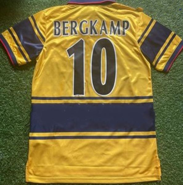 1995 1996 1997 retro soccer jerseys wright adams vieira henry martin keown bergkamp classic men football shirt maillot kit uniform vintage d, Black;yellow
1995 1996 1997 retro soccer jerseys wright adams vieira henry martin keown bergkamp classic men football shirt maillot kit uniform vintage d, Black;yellow