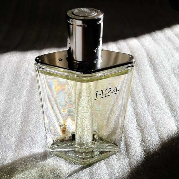 fragrance freshener women man perfumes perfume h24 100ml eau de parfum deodorant charming smell beauty gift spray parfum
fragrance freshener women man perfumes perfume h24 100ml eau de parfum deodorant charming smell beauty gift spray parfum