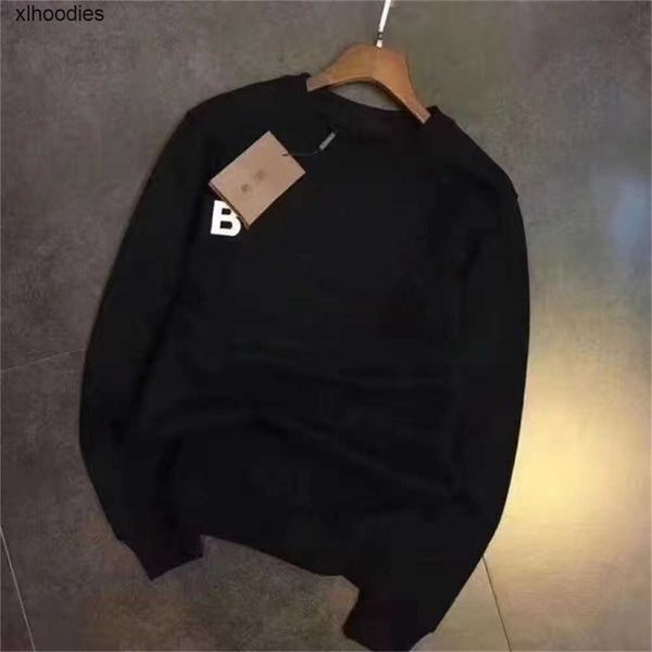 england brand hoodie bur luxury mans womans hoodie designer pullover letters embroidered prined printing couple sweater wholesale price 10%, Black
england brand hoodie bur luxury mans womans hoodie designer pullover letters embroidered prined printing couple sweater wholesale price 10%, Black