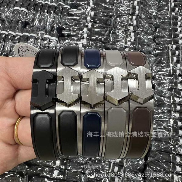 luxury design her max new frosted black warrior enamel super h bracelet couple wide and narrow version men's snap on titanium steel bra
luxury design her max new frosted black warrior enamel super h bracelet couple wide and narrow version men's snap on titanium steel bra