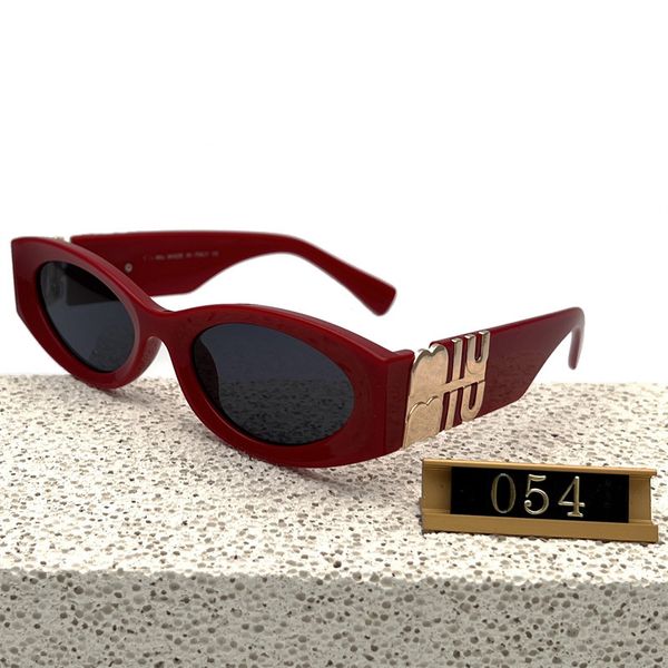designer sunglasses for women men cat eye eyewear special uv 400 protection letters big leg double beam frame outdoor classical style women, White;black
designer sunglasses for women men cat eye eyewear special uv 400 protection letters big leg double beam frame outdoor classical style women, White;black