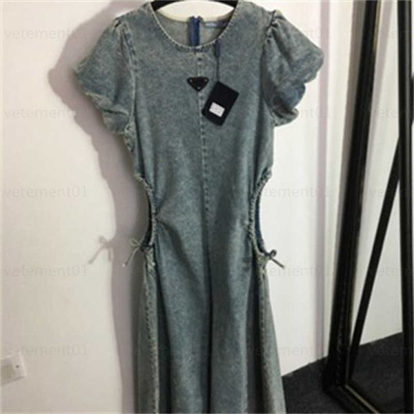 elegant designer dresses for women waist hollow exposed waist drawstring slim fashion bubble short-sleeved denim summer dress, Black;gray
elegant designer dresses for women waist hollow exposed waist drawstring slim fashion bubble short-sleeved denim summer dress, Black;gray