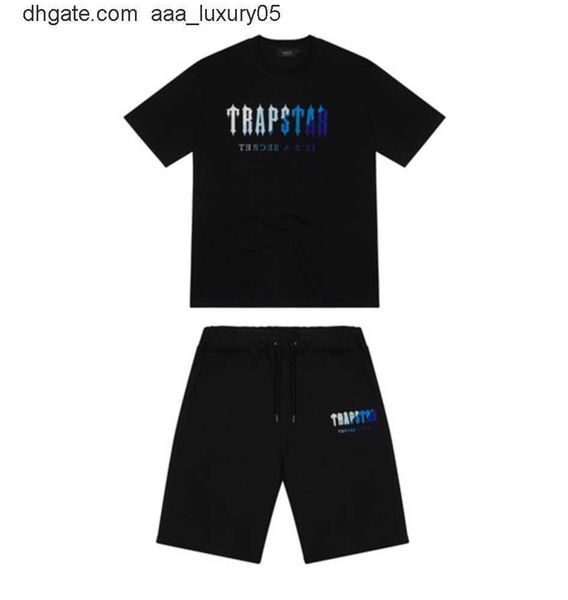trapstar new men's t shirt short sleeve outfit chenille tracksuit black cotton london streetwear sports fashion 39ess, White;black
trapstar new men's t shirt short sleeve outfit chenille tracksuit black cotton london streetwear sports fashion 39ess, White;black
