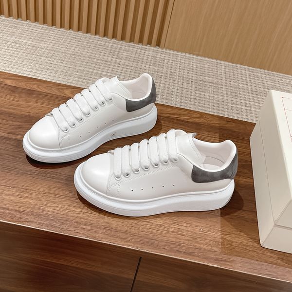 2023 new premium womens shoes genuine leather fashion casual mens shoes luxury designer outdoor breathable sports shoes sizes 35-47 +box, Black
2023 new premium womens shoes genuine leather fashion casual mens shoes luxury designer outdoor breathable sports shoes sizes 35-47 +box, Black