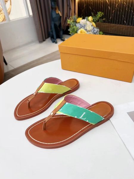 2023 luxury women sandals double web thong sandal designer women flip flops fashion beach slippers size 35-45, Black
2023 luxury women sandals double web thong sandal designer women flip flops fashion beach slippers size 35-45, Black