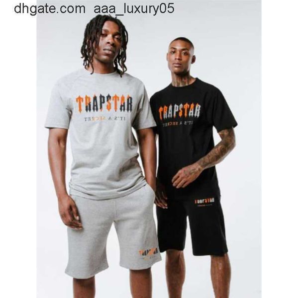 designer fashion clothing tees tshirt trapstar orange grey towel embroidered sports casual set mens womens short sleeve tshirt shortscasual, White;black
designer fashion clothing tees tshirt trapstar orange grey towel embroidered sports casual set mens womens short sleeve tshirt shortscasual, White;black
