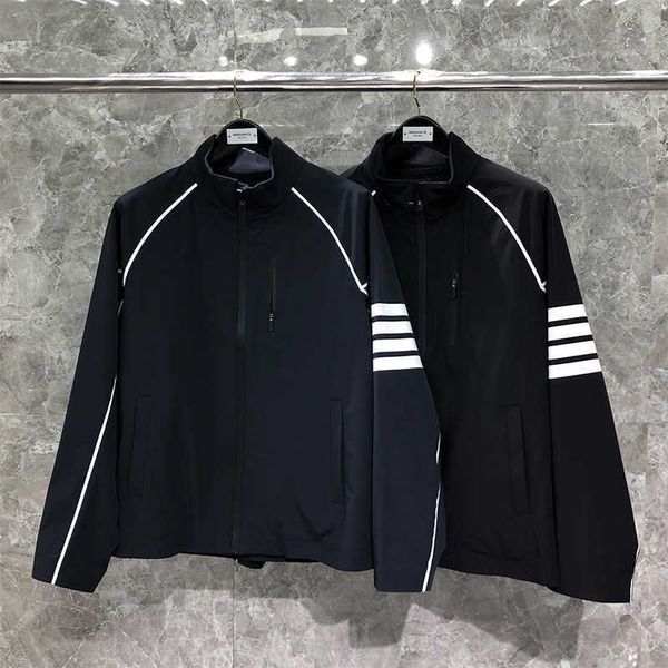 time breate tb jacket men's and women's locomotive fashion handsome coach pressure glue white bar jacket, Black;brown
time breate tb jacket men's and women's locomotive fashion handsome coach pressure glue white bar jacket, Black;brown