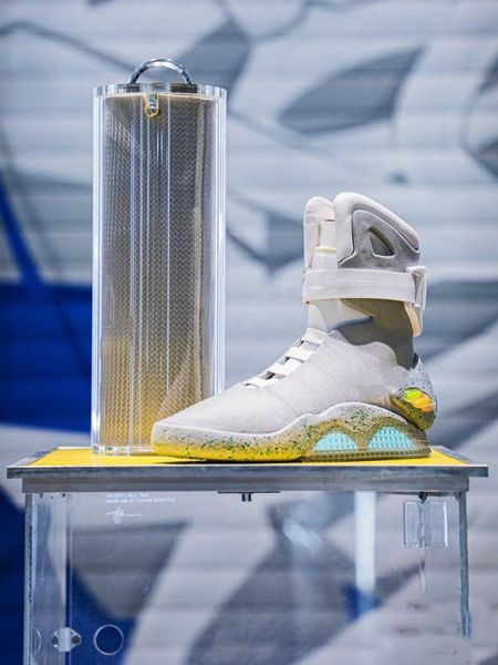 boots outdoor shoes sandals 2022 release authentic air mag back to the future fashion sneakers mens women sports shoes led lighting outdoor, Black
boots outdoor shoes sandals 2022 release authentic air mag back to the future fashion sneakers mens women sports shoes led lighting outdoor, Black