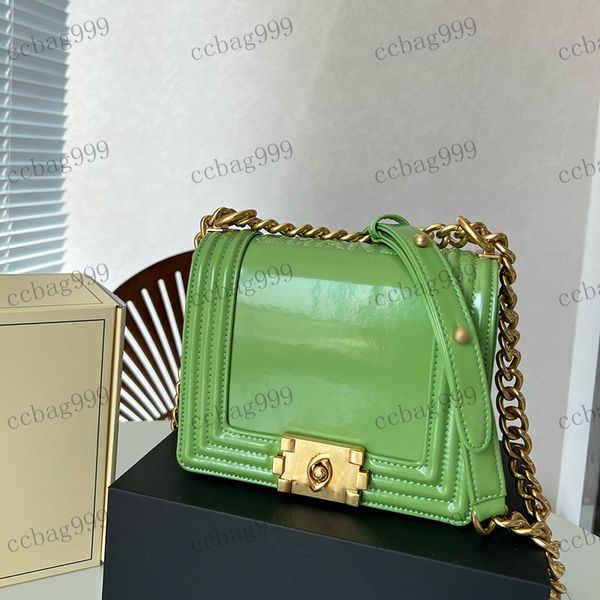 designer womens shoulder bag leather bright face chain handle handbag flap sewn gold thick chain crossbody bags boy brand card holder cosmet
designer womens shoulder bag leather bright face chain handle handbag flap sewn gold thick chain crossbody bags boy brand card holder cosmet