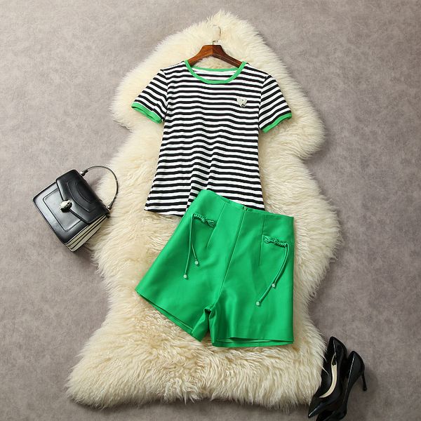 european and american women's clothes 2023 summer new short sleeve printed striped t-shirt green shorts fashion suit, White
european and american women's clothes 2023 summer new short sleeve printed striped t-shirt green shorts fashion suit, White