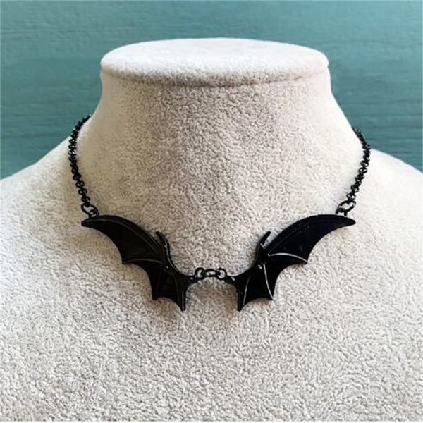 new gothic vampire vintage bat wings pendant choke necklace christmas witch gift for women's friend fashion jewelry ae943, Golden;silver
new gothic vampire vintage bat wings pendant choke necklace christmas witch gift for women's friend fashion jewelry ae943, Golden;silver