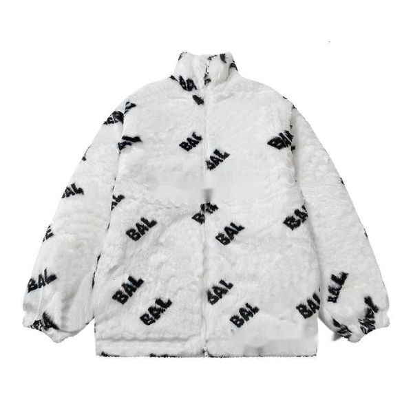 men's jackets designer lamb wool jacket comfortable warm letter embroidery downs coat for designer luxury ba clothing rm2x, Black;brown
men's jackets designer lamb wool jacket comfortable warm letter embroidery downs coat for designer luxury ba clothing rm2x, Black;brown