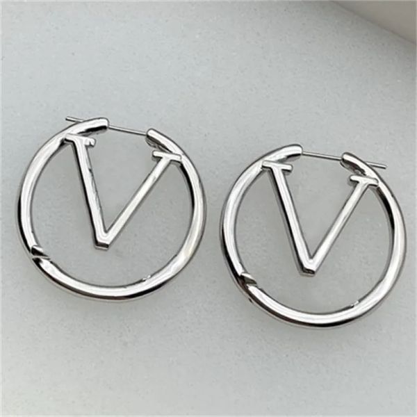 luxury designers womens hoop earrings big circle 3 4 5cm hoops earring silver designer hoops ear studs with box pendants gift 2306175pe, Golden;silver
luxury designers womens hoop earrings big circle 3 4 5cm hoops earring silver designer hoops ear studs with box pendants gift 2306175pe, Golden;silver
