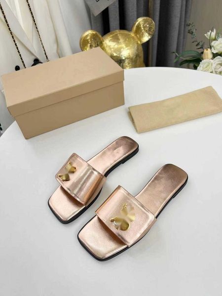 2023 women slippers outdoor banquet slide shoes pp summer leather sandals multicolor flat heel mule letter size 35-43, Black
2023 women slippers outdoor banquet slide shoes pp summer leather sandals multicolor flat heel mule letter size 35-43, Black