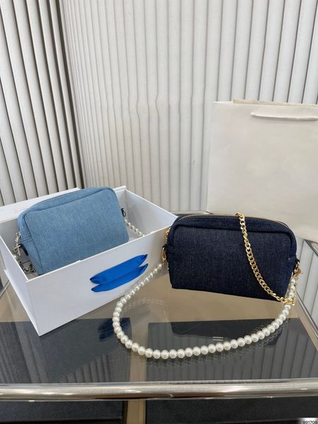 designer women's bag can not afford the ball denim fabric pearl shoulder bag with metal chain can cross body makeup bag light and easy
designer women's bag can not afford the ball denim fabric pearl shoulder bag with metal chain can cross body makeup bag light and easy
