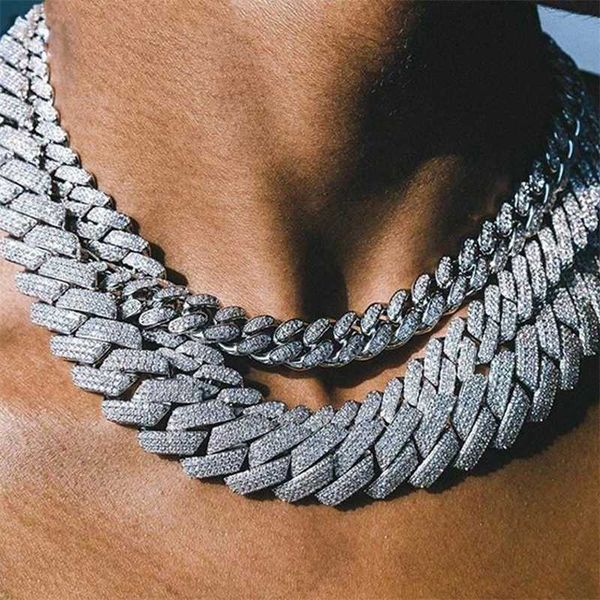 strands hip hop 13 14 20mm women cuban link chain necklace bling iced out luxury shine full rhinestone men's gift jewelry 230613, Black
strands hip hop 13 14 20mm women cuban link chain necklace bling iced out luxury shine full rhinestone men's gift jewelry 230613, Black