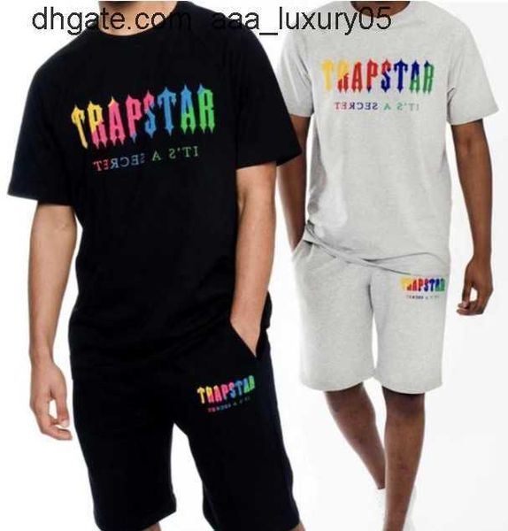designer fashion clothing tees tshirt fashion brand trapstar colorful towel embroidery short sleeve tshirt shorts casual youth set casual st, White;black
designer fashion clothing tees tshirt fashion brand trapstar colorful towel embroidery short sleeve tshirt shorts casual youth set casual st, White;black