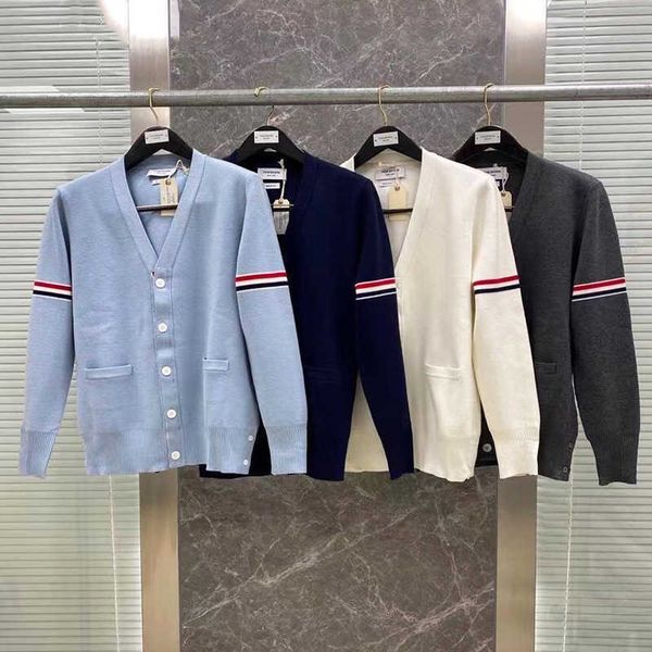 tb correct version college style couple double sleeve colorful striped wool knitted cardigan coat shawl, White;black
tb correct version college style couple double sleeve colorful striped wool knitted cardigan coat shawl, White;black