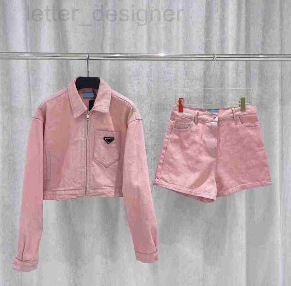 women's tracksuits designer luxury women's tracksuits suit coat fashion with nylon fabric classic letter pants cowboy jacket track, Gray
women's tracksuits designer luxury women's tracksuits suit coat fashion with nylon fabric classic letter pants cowboy jacket track, Gray
