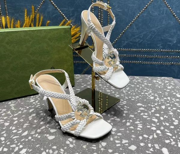 luxury designer gu rhinestone sandals with embellishments of crystal and banquet shoes, customized genuine leather high heels, high-quality, Black
luxury designer gu rhinestone sandals with embellishments of crystal and banquet shoes, customized genuine leather high heels, high-quality, Black