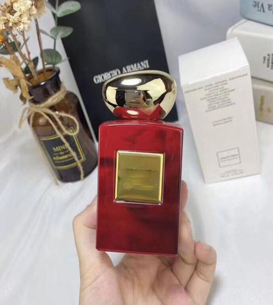 little red bottles highend perfume body glamora natural longromancing fragrance9470419
little red bottles highend perfume body glamora natural longromancing fragrance9470419