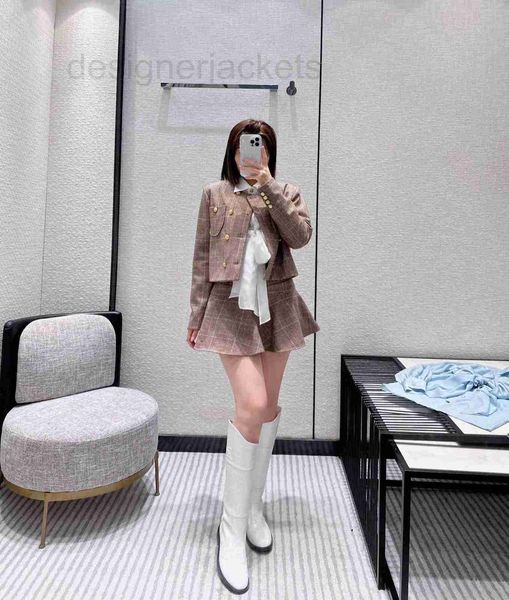 two piece dress designer 2023 spring women's two piece sets new autumn winter fashion jacket short skirt suit casual spring women coat, White
two piece dress designer 2023 spring women's two piece sets new autumn winter fashion jacket short skirt suit casual spring women coat, White