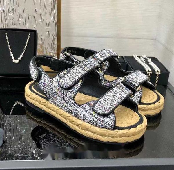 latest designer sandals classics slides women sandal black womens slippers 100% calf leather platform flip summer fashion beach slipper ladi
latest designer sandals classics slides women sandal black womens slippers 100% calf leather platform flip summer fashion beach slipper ladi