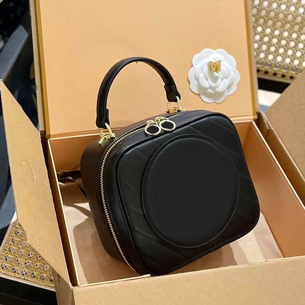 classic stlye camera bag with tassel handbags purse women single shoulder luxury small messenger designers belt crossboy bags fashion trend
classic stlye camera bag with tassel handbags purse women single shoulder luxury small messenger designers belt crossboy bags fashion trend