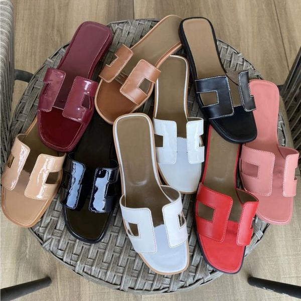 brand ladies sandals summer flat slippers luxury designer leather fashion beach shoes h letter slippers 35-43, Black
brand ladies sandals summer flat slippers luxury designer leather fashion beach shoes h letter slippers 35-43, Black