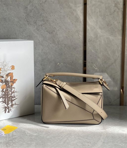 luxury bag designer cross body tote bag women handbag puzzle geometric shoulder bags designers bags fashion crossbody bag contrast color 24c
luxury bag designer cross body tote bag women handbag puzzle geometric shoulder bags designers bags fashion crossbody bag contrast color 24c