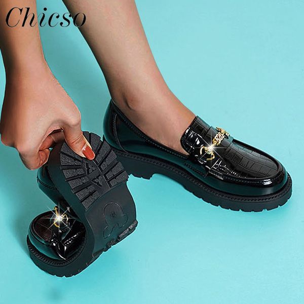 low heel leather shoes women 2023 new metal chain crystal single shoes large-sized female home office slip on loafers, Black
low heel leather shoes women 2023 new metal chain crystal single shoes large-sized female home office slip on loafers, Black