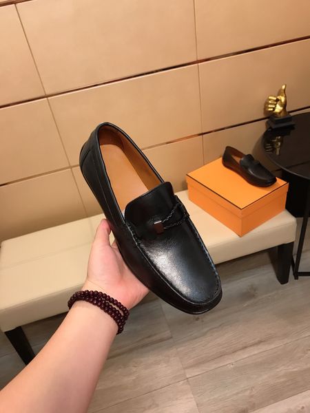 2023 men women sneaker casual shoes snake chaussures leather sneakers stripes shoe walking sports trainers d0061, Black
2023 men women sneaker casual shoes snake chaussures leather sneakers stripes shoe walking sports trainers d0061, Black