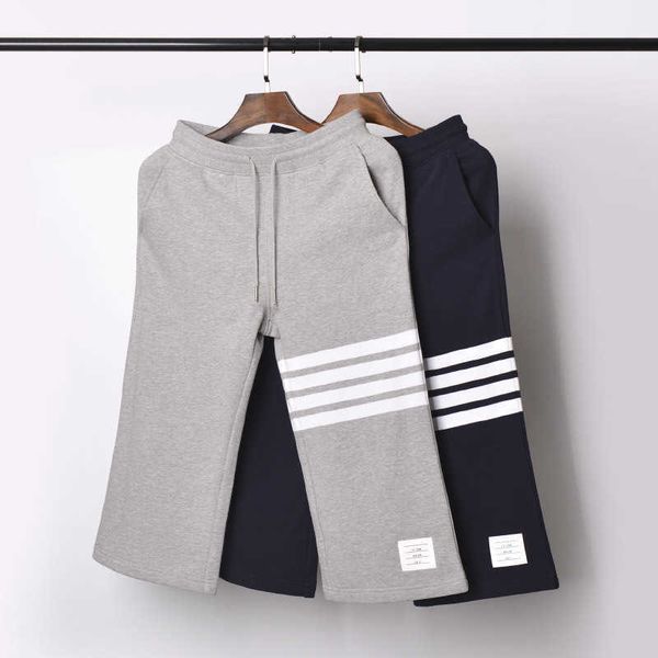 wide foot bell-bottoms street trend capris tb fashion personality loose cotton men's summer, Black
wide foot bell-bottoms street trend capris tb fashion personality loose cotton men's summer, Black
