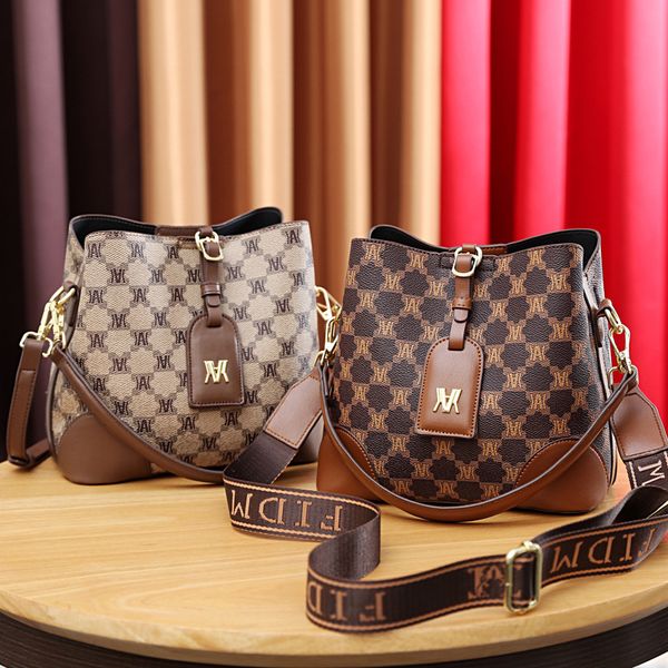 designer bags old flower brown shoulder bag shoulder strap clutch combo embossed fashion luxury womens messenger bag wallet crossbody bag
designer bags old flower brown shoulder bag shoulder strap clutch combo embossed fashion luxury womens messenger bag wallet crossbody bag