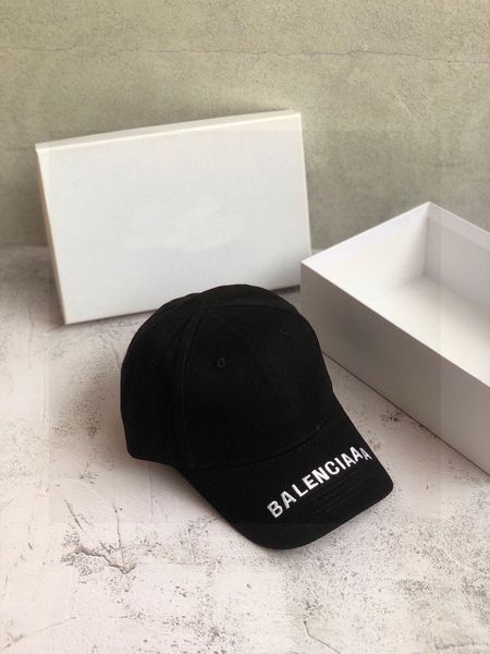 2023 new broken letter designer beanie hat tongue cap children leisure versatile street men baseball cap sun hat summer, Blue;gray
2023 new broken letter designer beanie hat tongue cap children leisure versatile street men baseball cap sun hat summer, Blue;gray