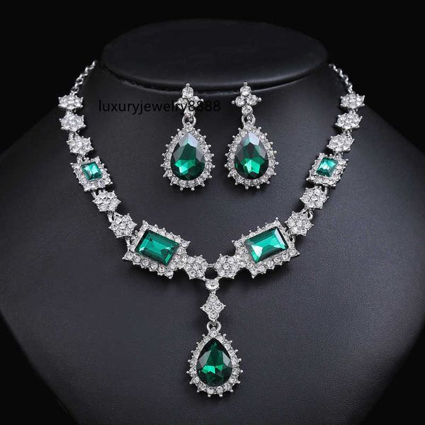 designer jewelry jewelry wedding gifts evening accessories new fashion temperament necklace earring set women's clavicle chain, Silver
designer jewelry jewelry wedding gifts evening accessories new fashion temperament necklace earring set women's clavicle chain, Silver