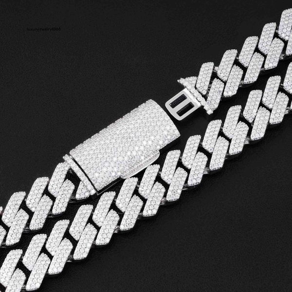 diamond jewelry 925 sterling silver hip hop necklace vvs1 moissanite 925 sterling silver cuban chain
diamond jewelry 925 sterling silver hip hop necklace vvs1 moissanite 925 sterling silver cuban chain