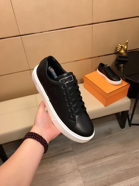 2023 ltaly classic fashion casual shoes patchwork trendy sneakers ladies punk rivet low-mens skateboard women warm sports shoe boots 34-45 h, Black
2023 ltaly classic fashion casual shoes patchwork trendy sneakers ladies punk rivet low-mens skateboard women warm sports shoe boots 34-45 h, Black