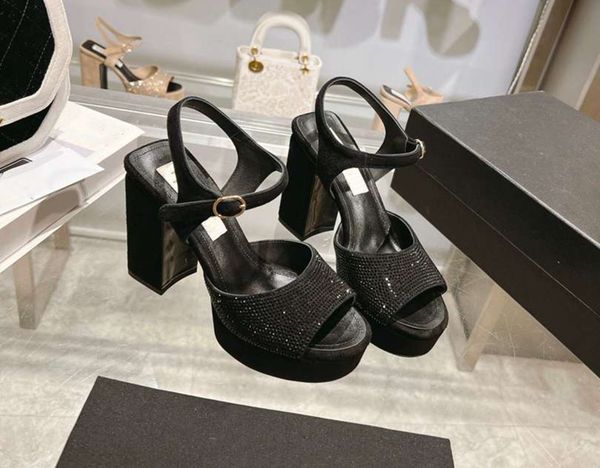 classic sandals ccity luxury designer leather ladies sandals channel summer slide fashion casual women slippers xn14, Black
classic sandals ccity luxury designer leather ladies sandals channel summer slide fashion casual women slippers xn14, Black