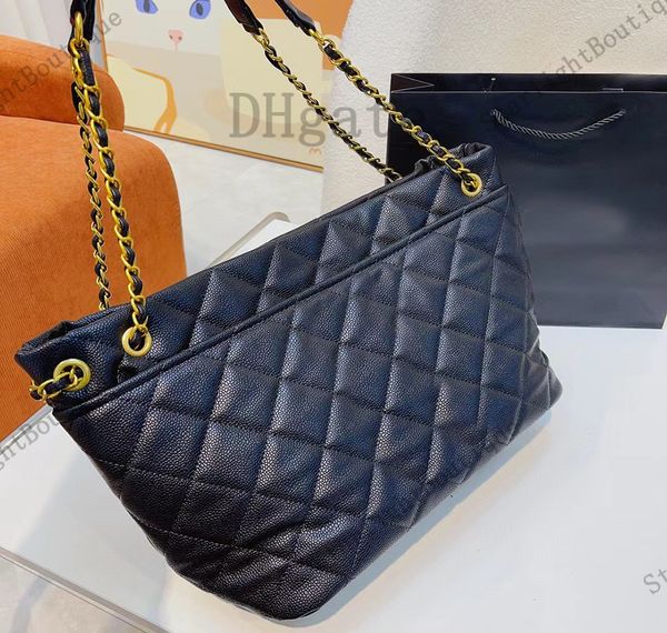 designer women's handbag new high capacity tote bag lingge underarm bag cowhide fashion one shoulder handbag commuter versatile ladies
designer women's handbag new high capacity tote bag lingge underarm bag cowhide fashion one shoulder handbag commuter versatile ladies