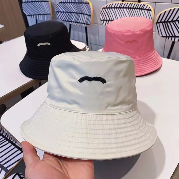 selling men and women models fashion letters solid color bucket hat, design fashion luxury, uv protection sun protection, Blue;gray
selling men and women models fashion letters solid color bucket hat, design fashion luxury, uv protection sun protection, Blue;gray