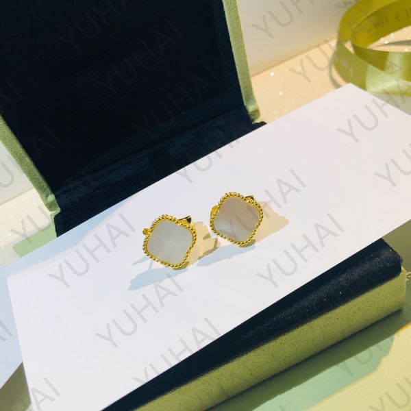 designers earrings vintage 4/four leaf clover charm stud earrings back mother-of-pearl silver fashion 18k gold plated agate for women&girls, Golden;silver
designers earrings vintage 4/four leaf clover charm stud earrings back mother-of-pearl silver fashion 18k gold plated agate for women&girls, Golden;silver