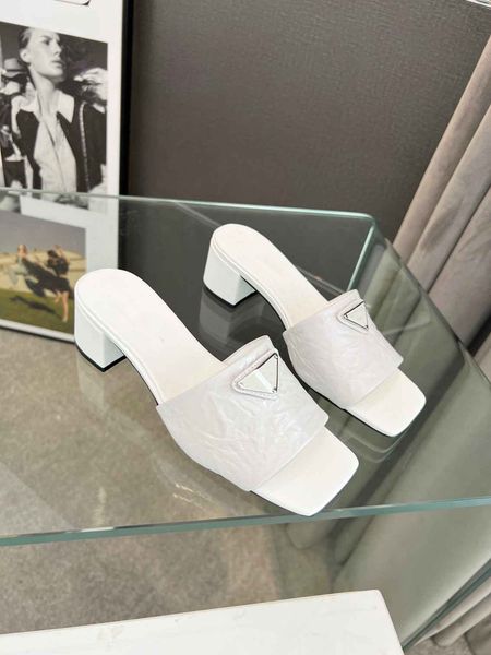classic sandals triangular decoration luxury designer leather ladies sandals prad summer slide fashion women casua slippers pl194, Black
classic sandals triangular decoration luxury designer leather ladies sandals prad summer slide fashion women casua slippers pl194, Black