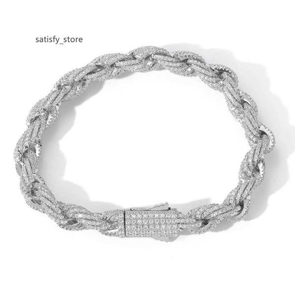 custom hip hop fine jewelry necklace 925 silver iced out vvs moissanite diamond cuban link chain
custom hip hop fine jewelry necklace 925 silver iced out vvs moissanite diamond cuban link chain