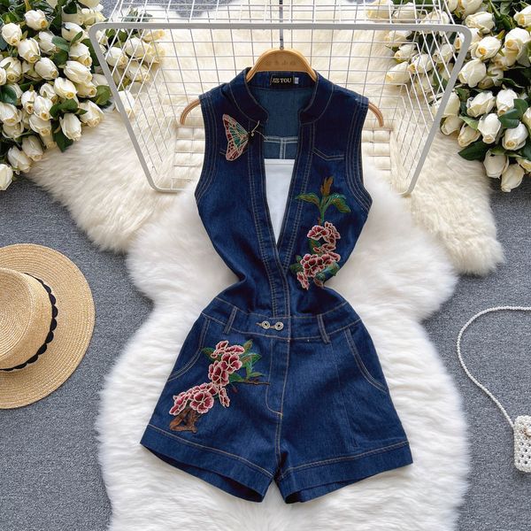 summer new shorts denim jumpsuits for women vintage sleeveless v-neck flower embroidery slim rompers casual one piece overalls 2023, Black;white
summer new shorts denim jumpsuits for women vintage sleeveless v-neck flower embroidery slim rompers casual one piece overalls 2023, Black;white