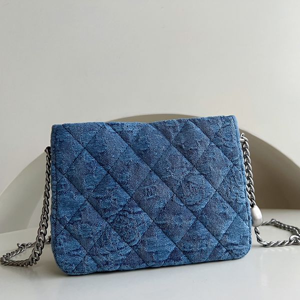 designer mini tote bag denim crossbody bags 10a luxury calfskin hobo bag with box c086
designer mini tote bag denim crossbody bags 10a luxury calfskin hobo bag with box c086