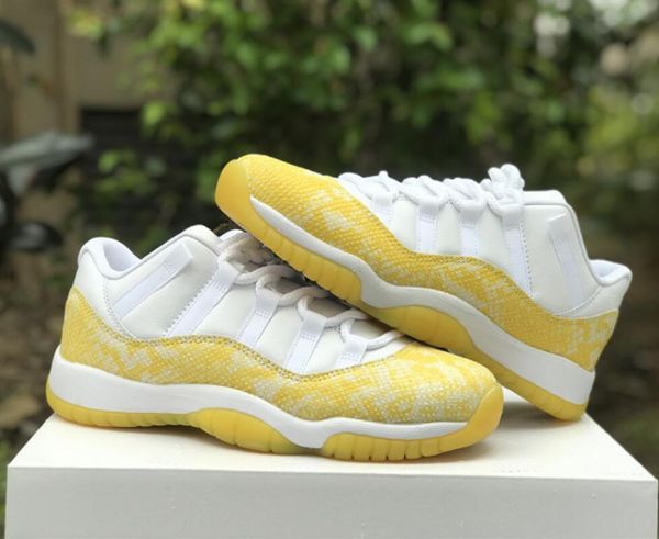 shoes casual 11 low wmns yellow snakeskin white/tour yellow-sail men women sports sneakers ah7860-107
shoes casual 11 low wmns yellow snakeskin white/tour yellow-sail men women sports sneakers ah7860-107