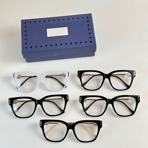 2023 personalized and cute girls' flat light no degree sunglasses titanium alloy leg design with black and white frames matching style, White;black
2023 personalized and cute girls' flat light no degree sunglasses titanium alloy leg design with black and white frames matching style, White;black